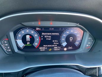 AUDI Q3 1.5 Tfsi Cod 35 S Line Suv 5Dr Petrol S Tronic Euro 6 (S/S) (150