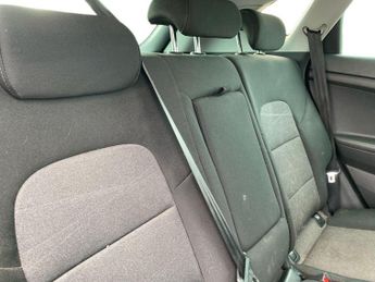 HYUNDAI TUCSON 1.6 T-Gdi Se Nav Suv 5Dr Petrol Dct Euro 6 (S/S) (177 Ps)