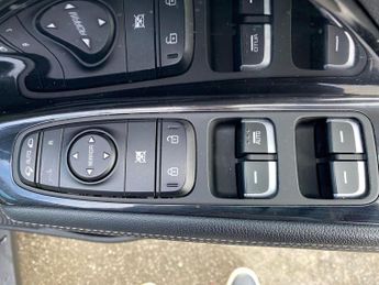 KIA NIRO 1.6 Gdi Hybrid 2 5Dr Dct