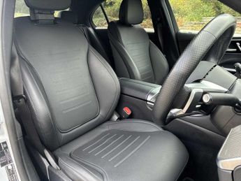 MERCEDES-BENZ C CLASS C200 Amg Line 4Dr 9G-Tronic