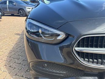 MERCEDES-BENZ C CLASS C200 Sport 4Dr 9G-Tronic