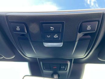 MERCEDES-BENZ E CLASS E350 Amg Line 2Dr 9G-Tronic