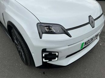 RENAULT 5 110Kw Iconic Five + Comfort Range 52Kwh 5Dr Auto