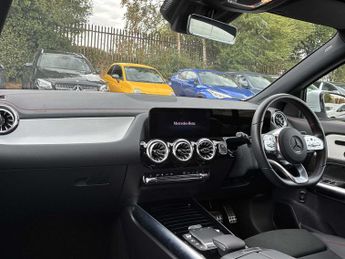 MERCEDES-BENZ EQA Eqa 250+ 140Kw Amg Line Premium 70.5Kwh 5Dr Auto