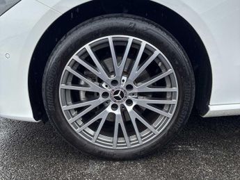 MERCEDES-BENZ CLA CLA 180 Sport Executive 4dr Tip Auto