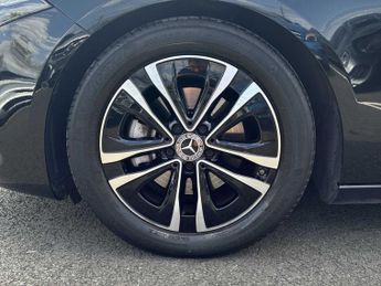 MERCEDES-BENZ A CLASS A180 Sport Executive 5Dr Auto