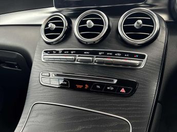 MERCEDES-BENZ GLC Glc 250D 4Matic Amg Line Prem Plus 5Dr 9G-Tronic