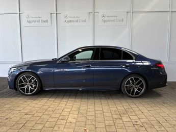 MERCEDES-BENZ C CLASS C220D Amg Line Premium Plus 4Dr 9G-Tronic