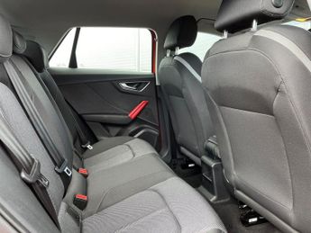 AUDI Q2 1.6 Tdi Sport Suv 5Dr Diesel S Tronic Euro 6 (S/S) (116 Ps)