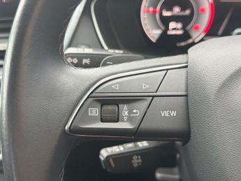AUDI Q5 40 Tdi Quattro Sport 5Dr S Tronic