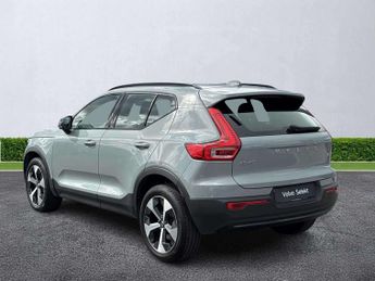 VOLVO XC40 2.0 B3P Plus Dark 5Dr Auto