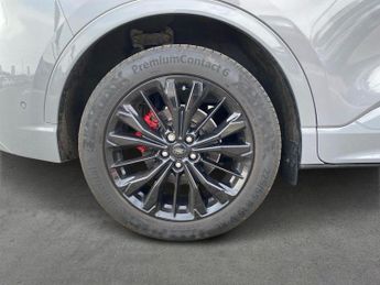 FORD KUGA 2.5H Duratec Graphite Tech Edition Suv 5Dr Petrol Hybrid Cvt Eur
