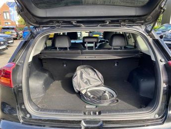 KIA E-NIRO 150Kw 3 64Kwh 5Dr Auto