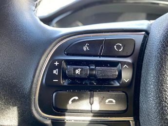 KIA E-NIRO 150Kw 3 64Kwh 5Dr Auto