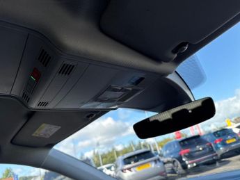 VOLKSWAGEN TIGUAN ALLSPACE 1.5 Tsi Life Suv 5Dr Petrol Dsg Euro 6 (S/S) (150 Ps)