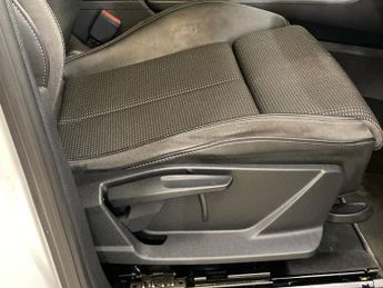 AUDI Q3 35 Tfsi S Line 5Dr S Tronic