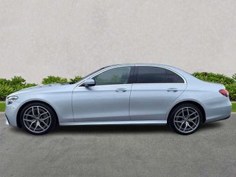 MERCEDES-BENZ E CLASS E220D 200 Amg Line Premium 4Dr 9G-Tronic