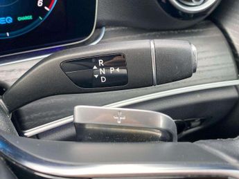 MERCEDES-BENZ E CLASS E220D 200 Amg Line Premium 4Dr 9G-Tronic