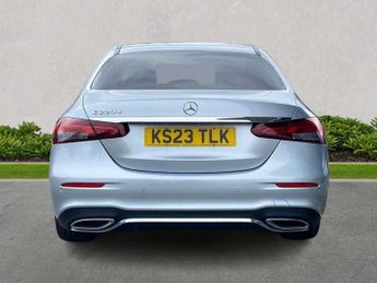 MERCEDES-BENZ E CLASS E220D 200 Amg Line Premium 4Dr 9G-Tronic