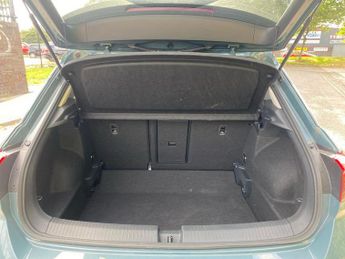 VOLKSWAGEN T-ROC 2.0 Tdi Style Suv 5Dr Diesel Dsg Euro 6 (S/S) (150 Ps)