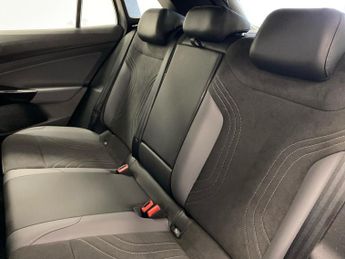 VOLKSWAGEN ID.4 Pro 77Kwh Life Edition Suv 5Dr Electric Auto (174 Ps)