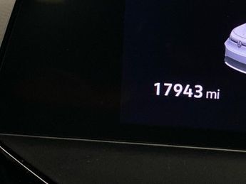 VOLKSWAGEN ID.4 Pure 52Kwh Life Suv 5Dr Electric Auto (148 Ps)
