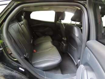 FORD MUSTANG MACH-E 198Kw Standard Range 70Kwh Rwd 5Dr Auto