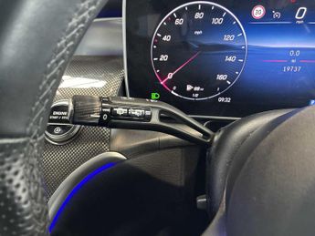 MERCEDES-BENZ GLC Glc 220D 4Matic Amg Line 5Dr 9G-Tronic