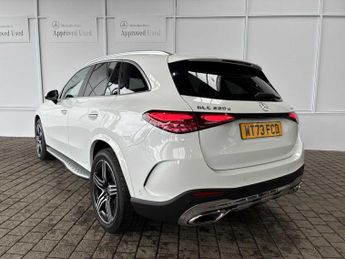 MERCEDES-BENZ GLC Glc 220D 4Matic Amg Line Premium 5Dr 9G-Tronic