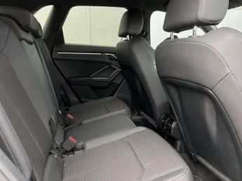 AUDI Q3 35 Tfsi Black Edition 5Dr S Tronic [C+S Pack]