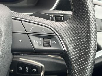 AUDI Q3 35 Tfsi Black Edition 5Dr S Tronic [C+S Pack]