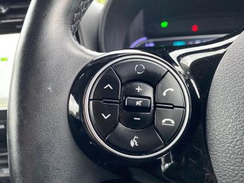 KIA SOUL 150Kw First Edition 64Kwh 5Dr Auto