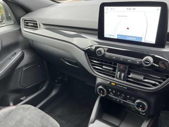 FORD KUGA 2.5 Fhev St-Line Edition 5Dr Cvt