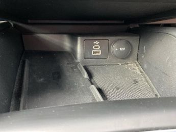 FORD FOCUS 1.0 Ecoboost Hybrid Mhev St-Line Vign 5Dr Auto