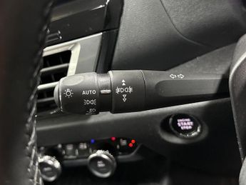 CITROEN C4 50Kwh Shine Plus Hatchback 5Dr Electric Auto (7.4Kw Charger) (13