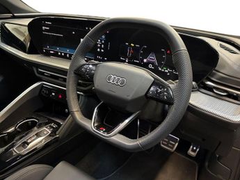 AUDI Q5 2.0 Tdi S Line Suv 5Dr Diesel S Tronic Quattro Euro 6 (S/S) (204