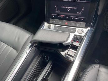 AUDI Q8 50 Sport Suv 5Dr Electric Auto Quattro 95Kwh (11Kw Charger) (340