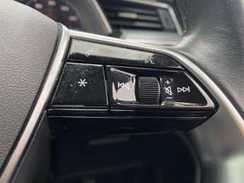 AUDI Q8 50 Sport Suv 5Dr Electric Auto Quattro 95Kwh (11Kw Charger) (340