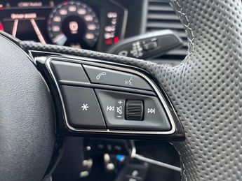 AUDI A1 30 Tfsi S Line 5Dr S Tronic