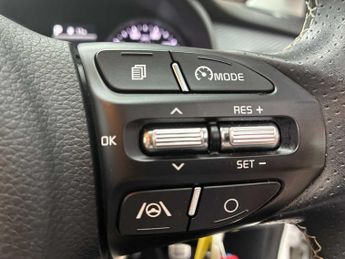 KIA STONIC 1.0T Gdi 99 Gt-Line 5Dr Dct
