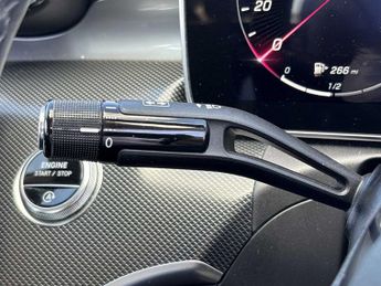 MERCEDES-BENZ C CLASS C200 Sport 4Dr 9G-Tronic