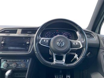 VOLKSWAGEN TIGUAN 2.0 Tdi R-Line Suv 5Dr Diesel Dsg 4Motion Euro 6 (S/S) (150 Ps)