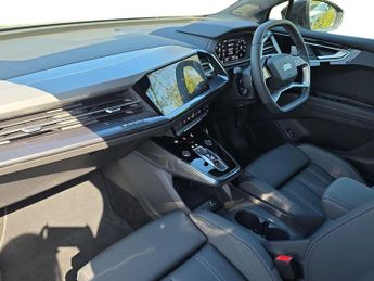AUDI Q4 210Kw 45 82Kwh Black Edition 5Dr Auto [Tech Pack]