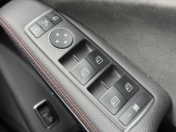 MERCEDES-BENZ GLA Gla 200 Amg Line Edition Plus 5Dr Auto