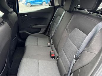 RENAULT CLIO 1.6 E-Tech Iconic Edition Hatchback 5Dr Petrol Hybrid Auto Euro 