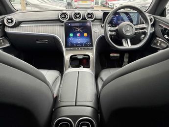 MERCEDES-BENZ CLE Cle 300 4Matic Amg Line Premium + 2Dr 9G-Tronic