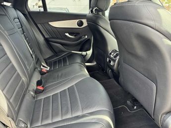 MERCEDES-BENZ GLC COUPE Glc 220D 4Matic Amg Line Premium 5Dr 9G-Tronic