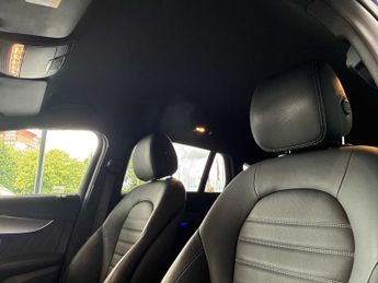 MERCEDES-BENZ EQC Eqc 400 300Kw Amg Line 80Kwh 5Dr Auto