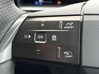 VAUXHALL GRANDLAND 157Kw Gs 73Kwh 5Dr Auto
