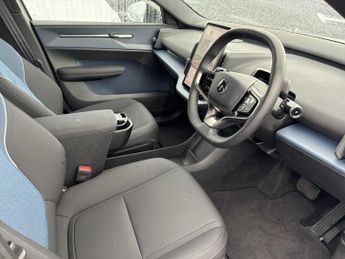 VOLVO EX30 200Kw Sm Extended Range Plus 69Kwh 5Dr Auto